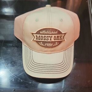 Mossy Oak Beige and Brown Men's Hat